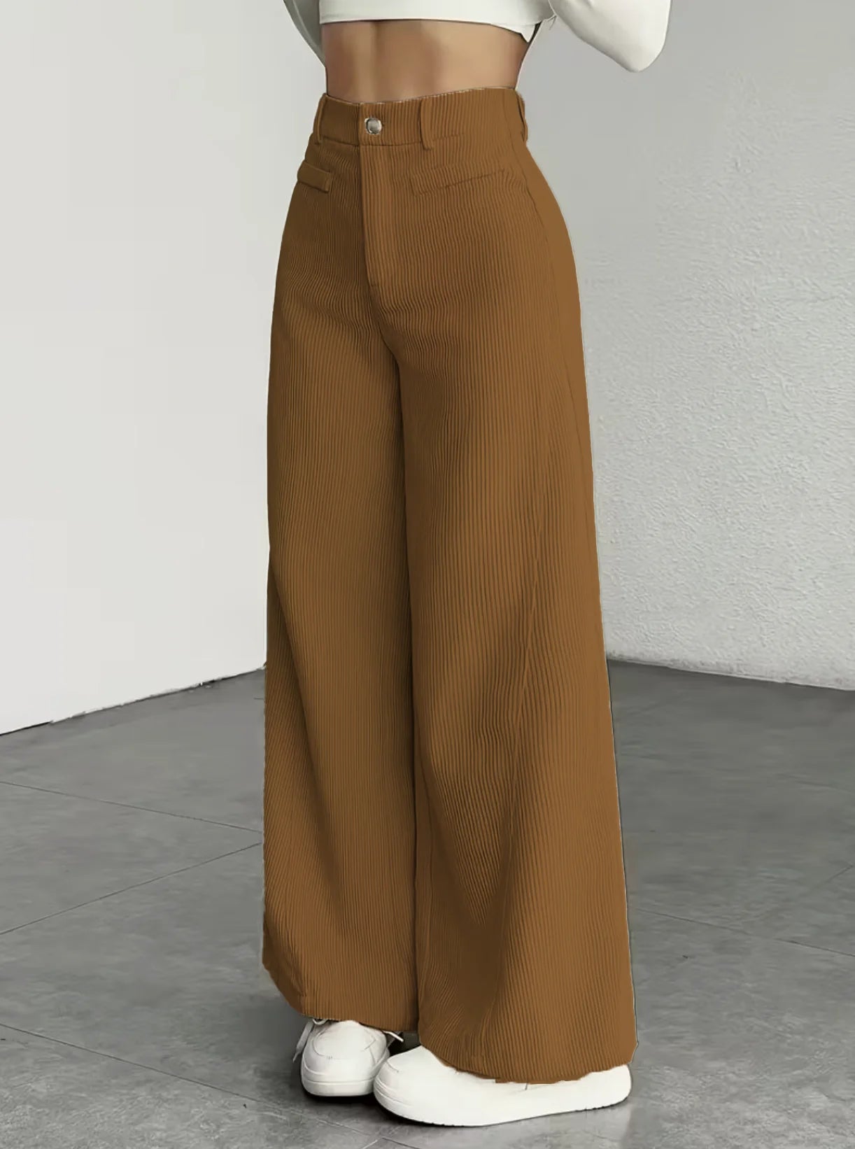 Elegant Vacation & Leisure Fashion – Versatile Slimming Style