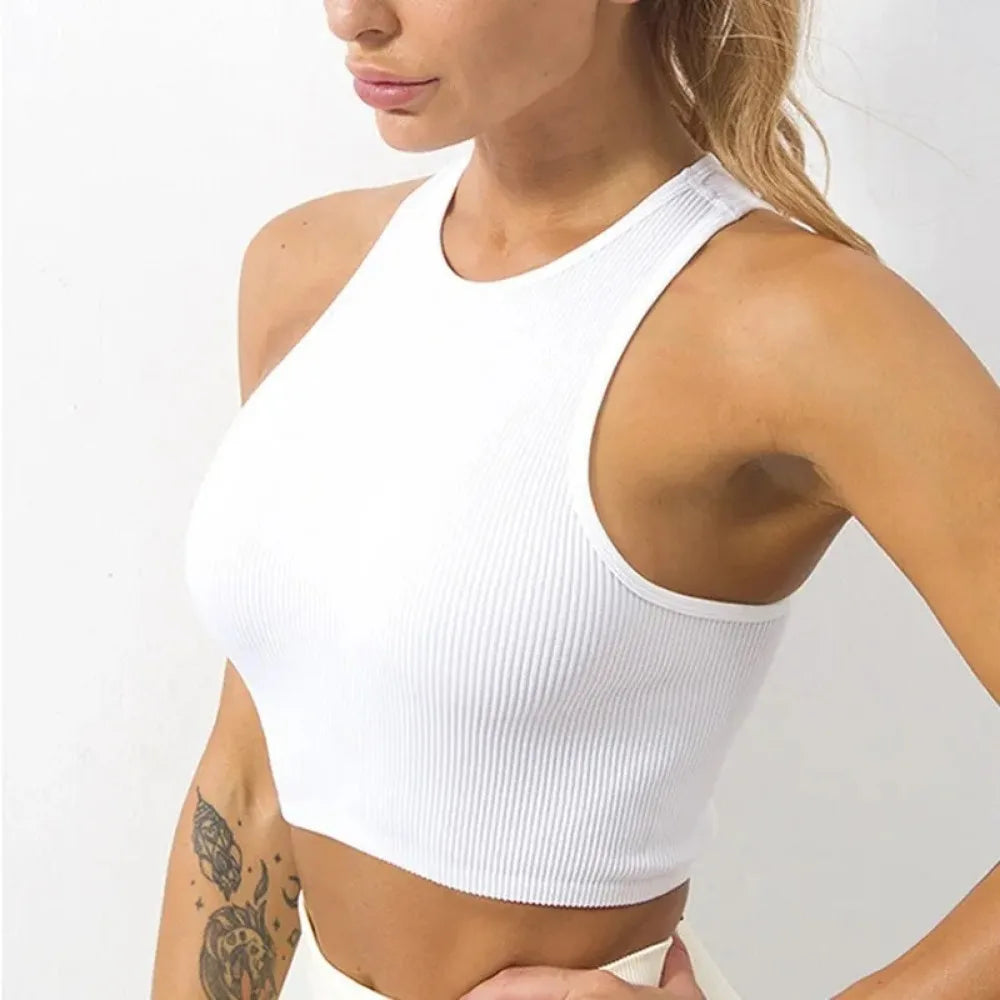Women's gym wear - Black and white ribbed design - Short-sleeved top